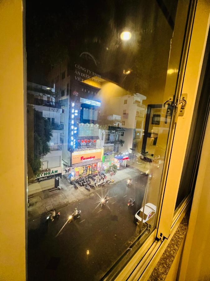 Lucasta Saigon Hotel Хошимін Екстер'єр фото
