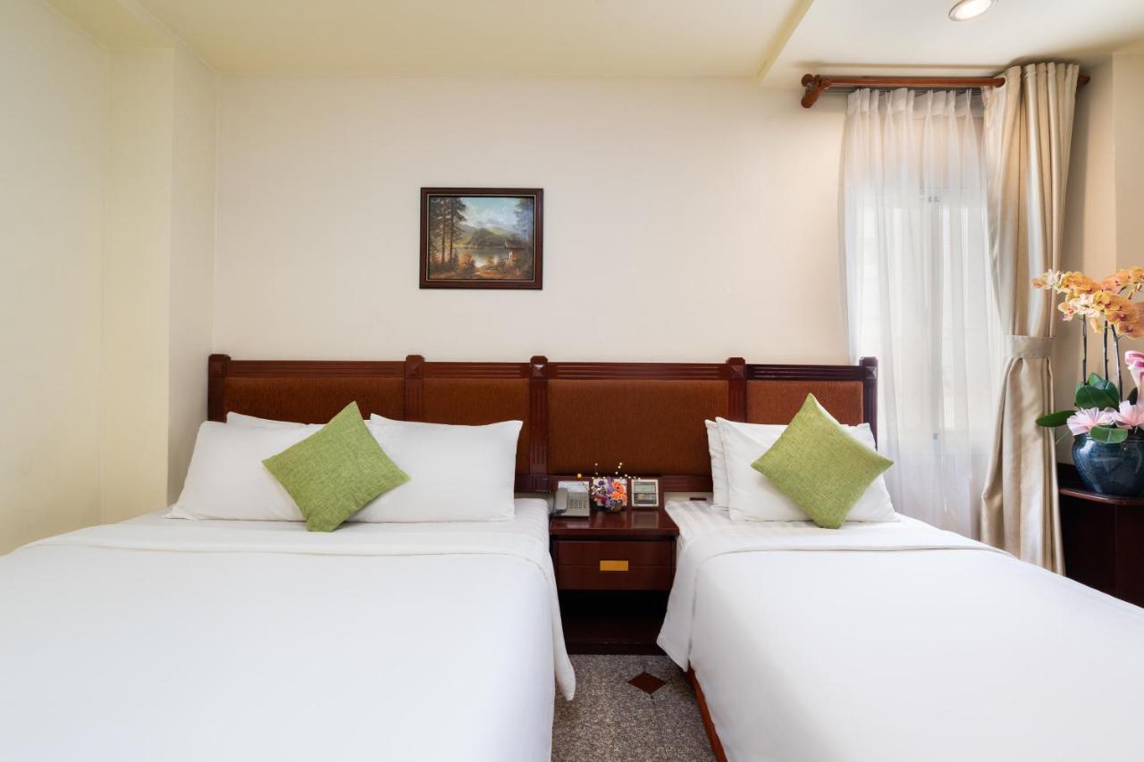 Lucasta Saigon Hotel Хошимін Екстер'єр фото