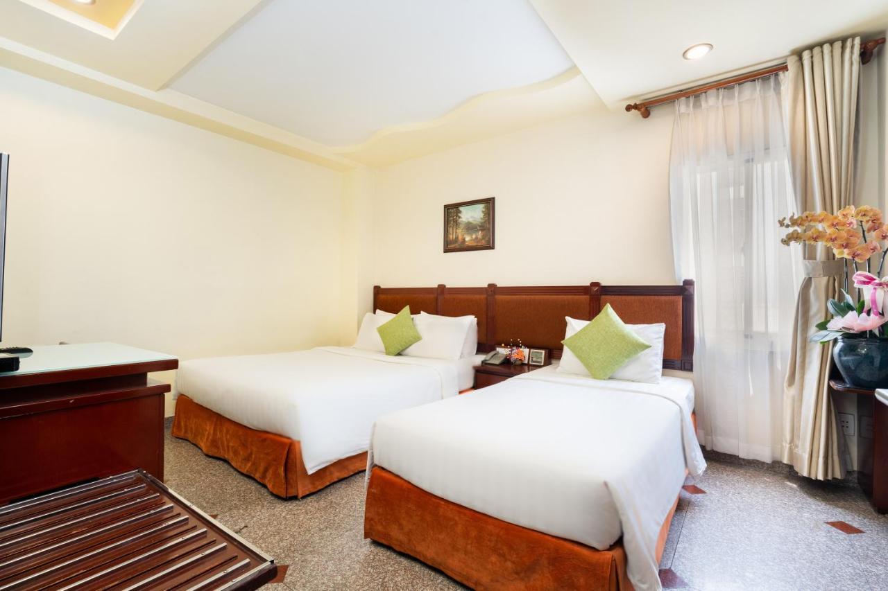 Lucasta Saigon Hotel Хошимін Екстер'єр фото