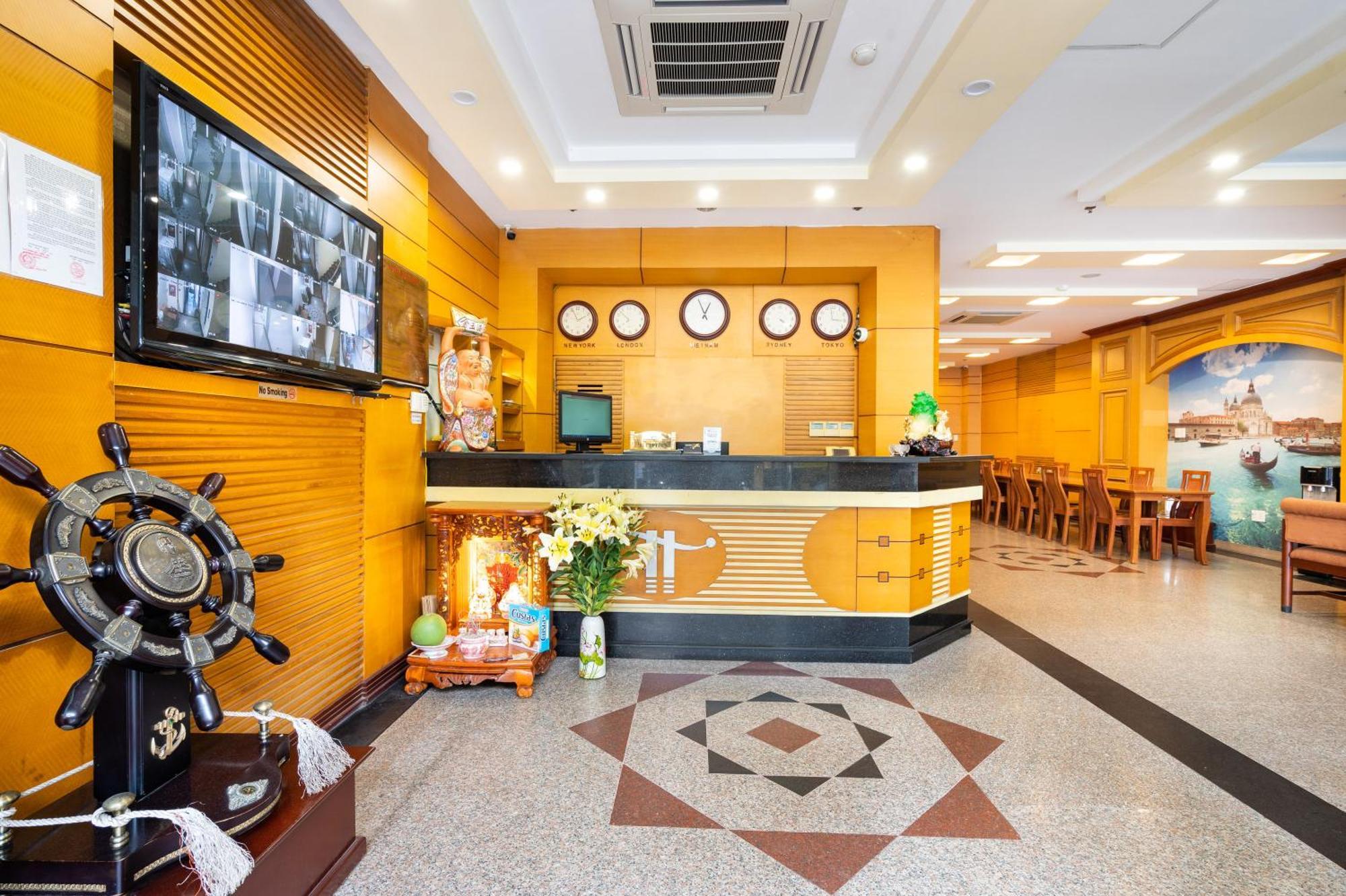 Lucasta Saigon Hotel Хошимін Екстер'єр фото