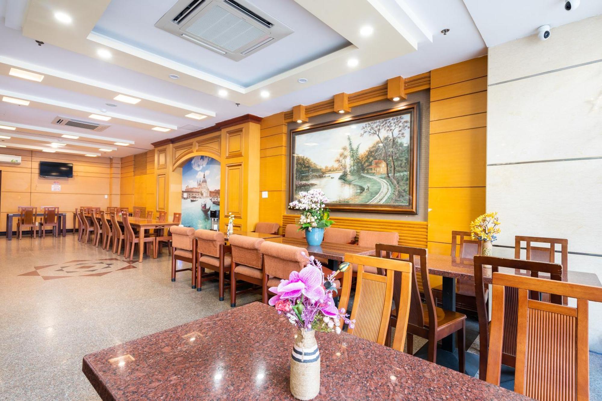 Lucasta Saigon Hotel Хошимін Екстер'єр фото